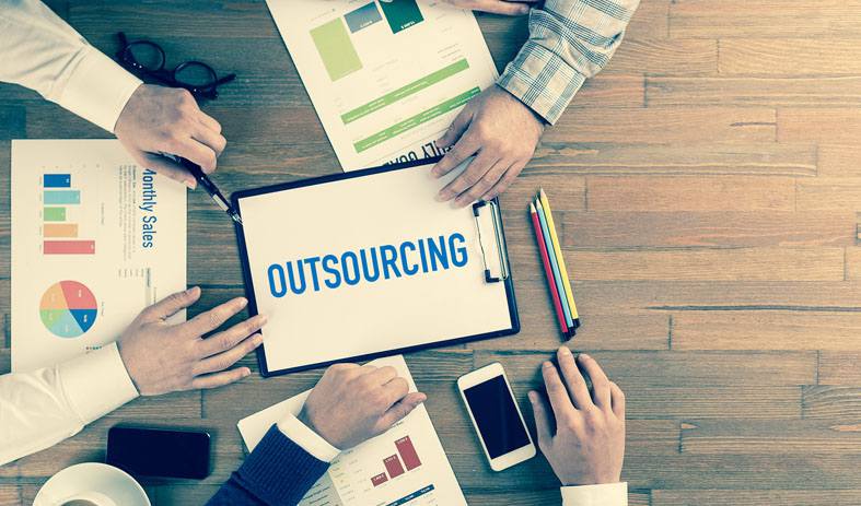5 Reasons you should outsource your medical practice billing