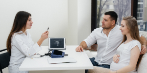 EXPLORE AN OB-GYN EHR THAT HOLDS IT ALL TOGETHER02